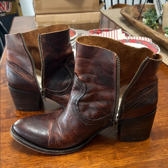 Freebird by Steven Salt ankle boots size 10 - Picture 13 of 13